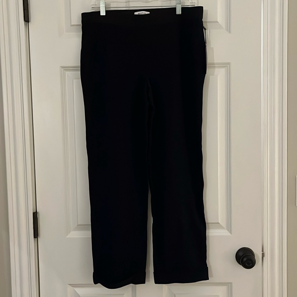 NWT Bailey 44 Women's Corporate Pant Stretch Knit Large $168